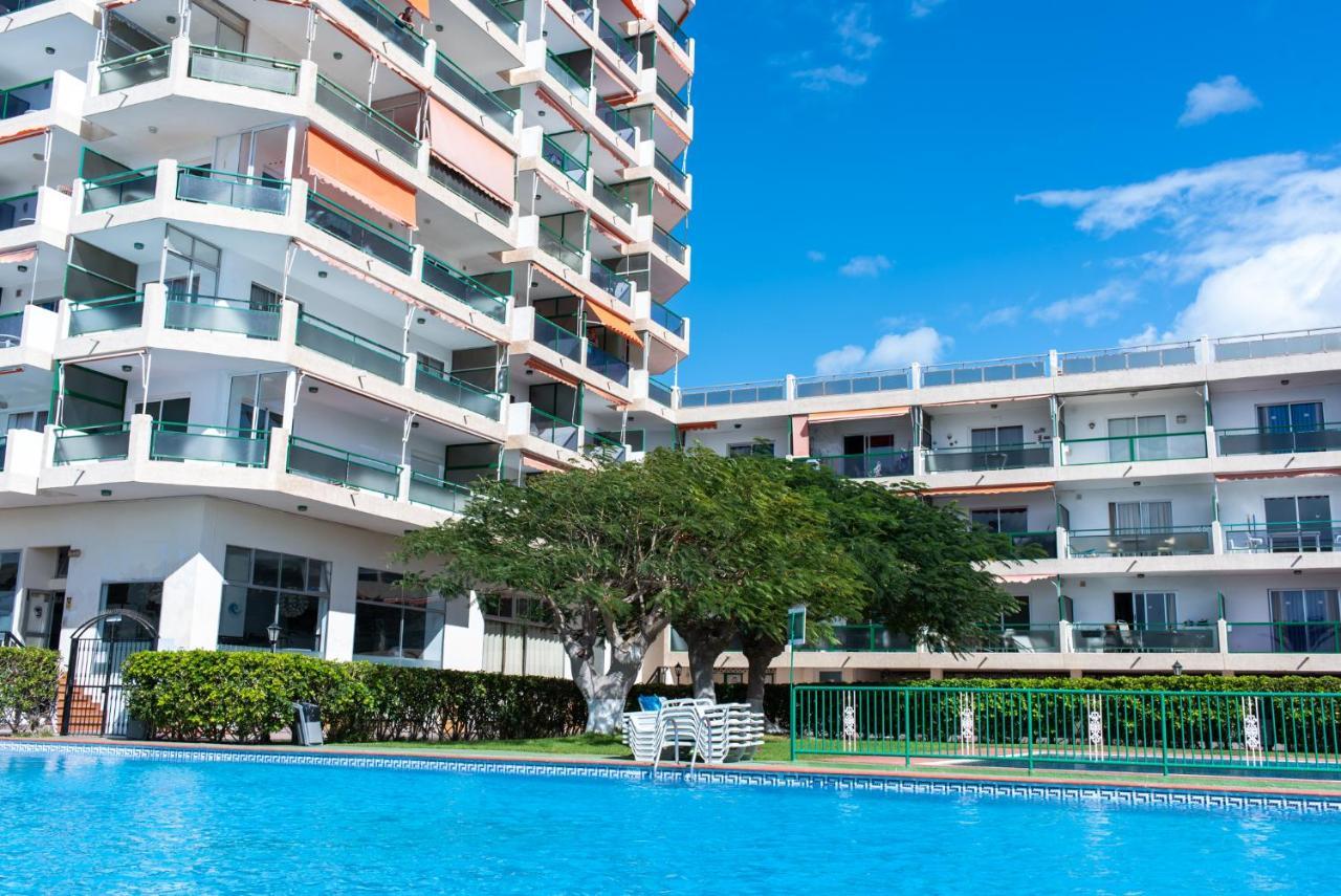 Appartement Comodoro Cristianos Beach Vivienda Vacacional à Los Cristianos  Extérieur photo
